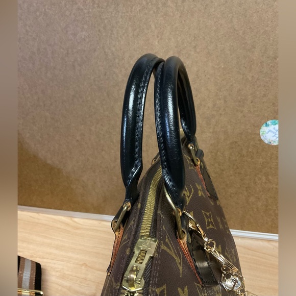 ✅AUTHENTIC 🔐 +Alma Bag LOUIS VUITTON ALMA PM - Picture 9 of 12